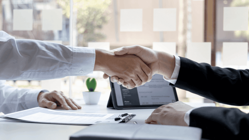 HR team leader with a successful new hire